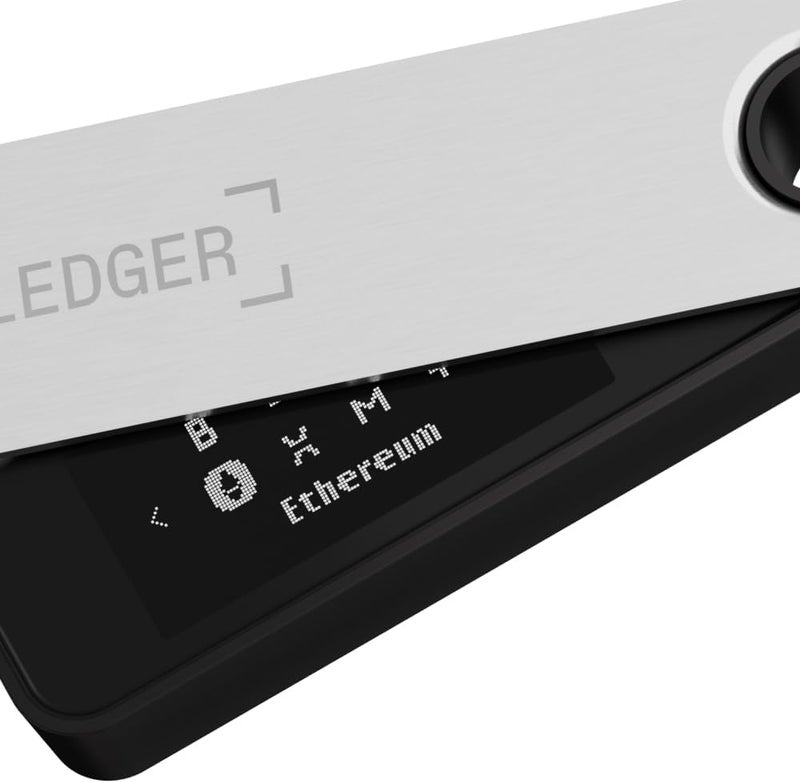Ledger Nano S Plus Signer – The accessible Way to Manage Your Crypto & NFTs securely ( Wallet for Desktop and Android only) – Matte Black - Image 2